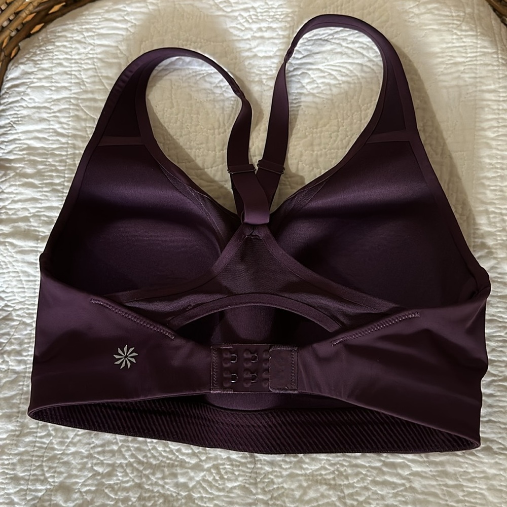 Althleta sports bra 32DD - Picture 4 of 8
